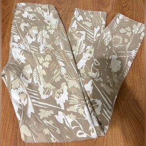 J. McLaughlin Lexi Tan Beige Floral Print Mid Rise Jeans Pants 0 Stretch